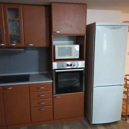 Apartman Damiko Apartment Chribska Luaran gambar